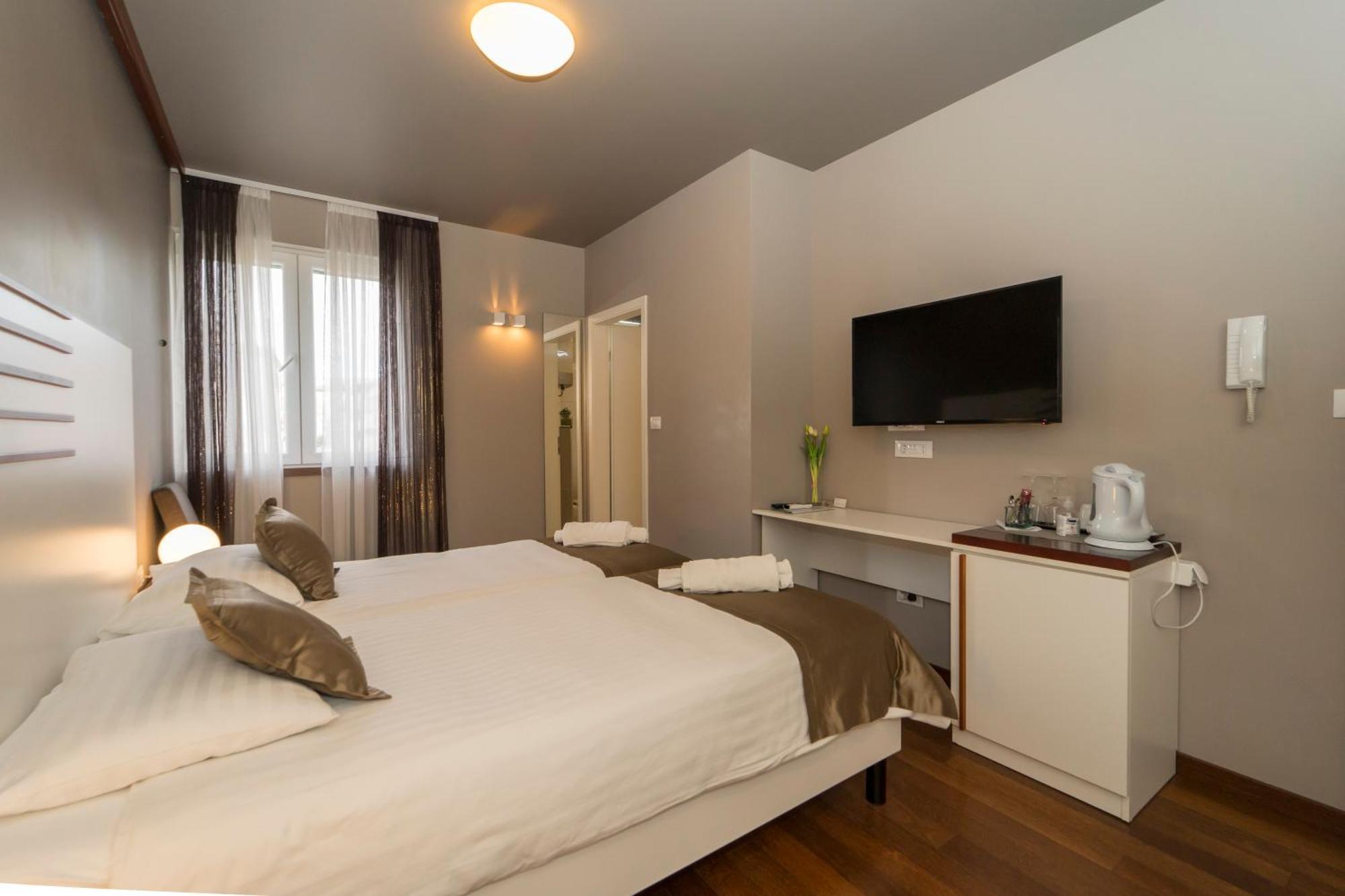 Luxury Rooms Silente Bacvice 1 Split Exterior foto