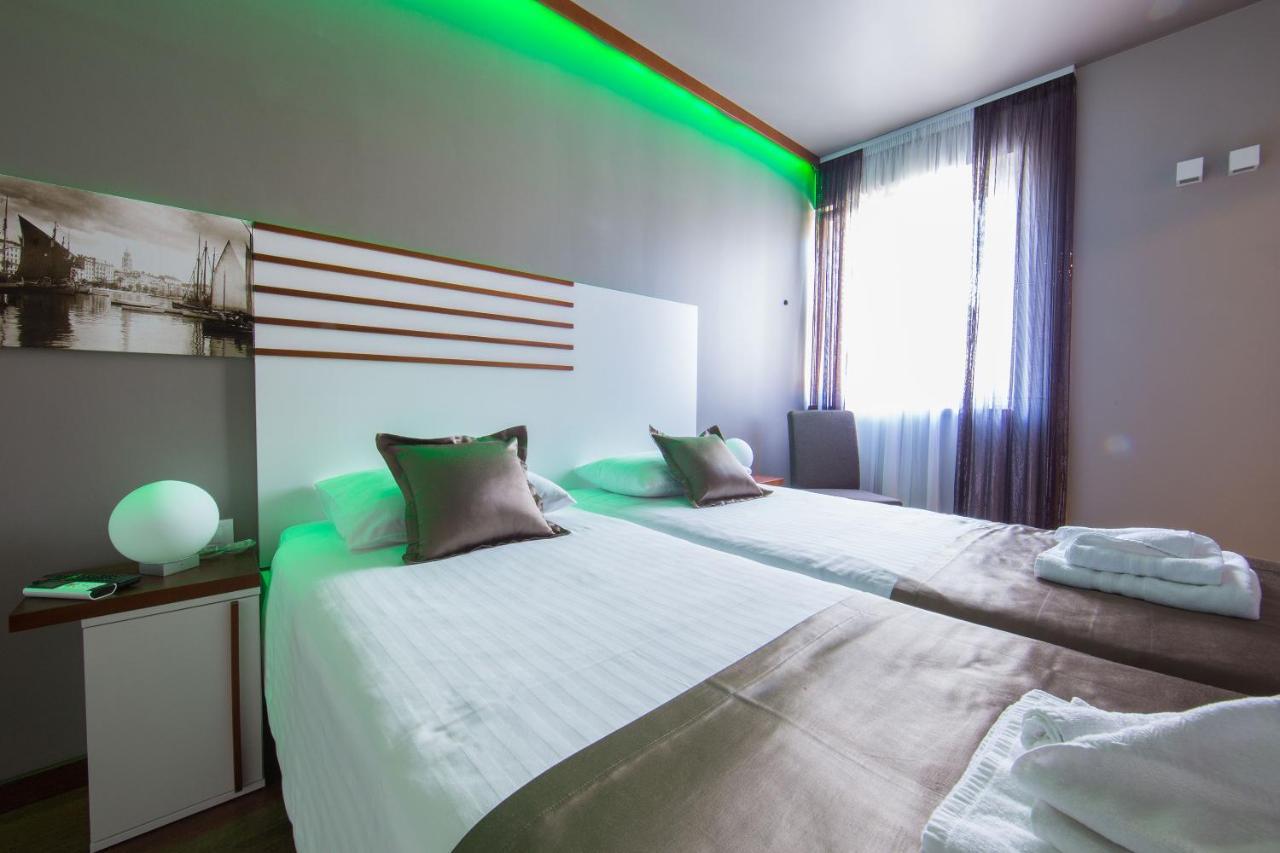 Luxury Rooms Silente Bacvice 1 Split Exterior foto